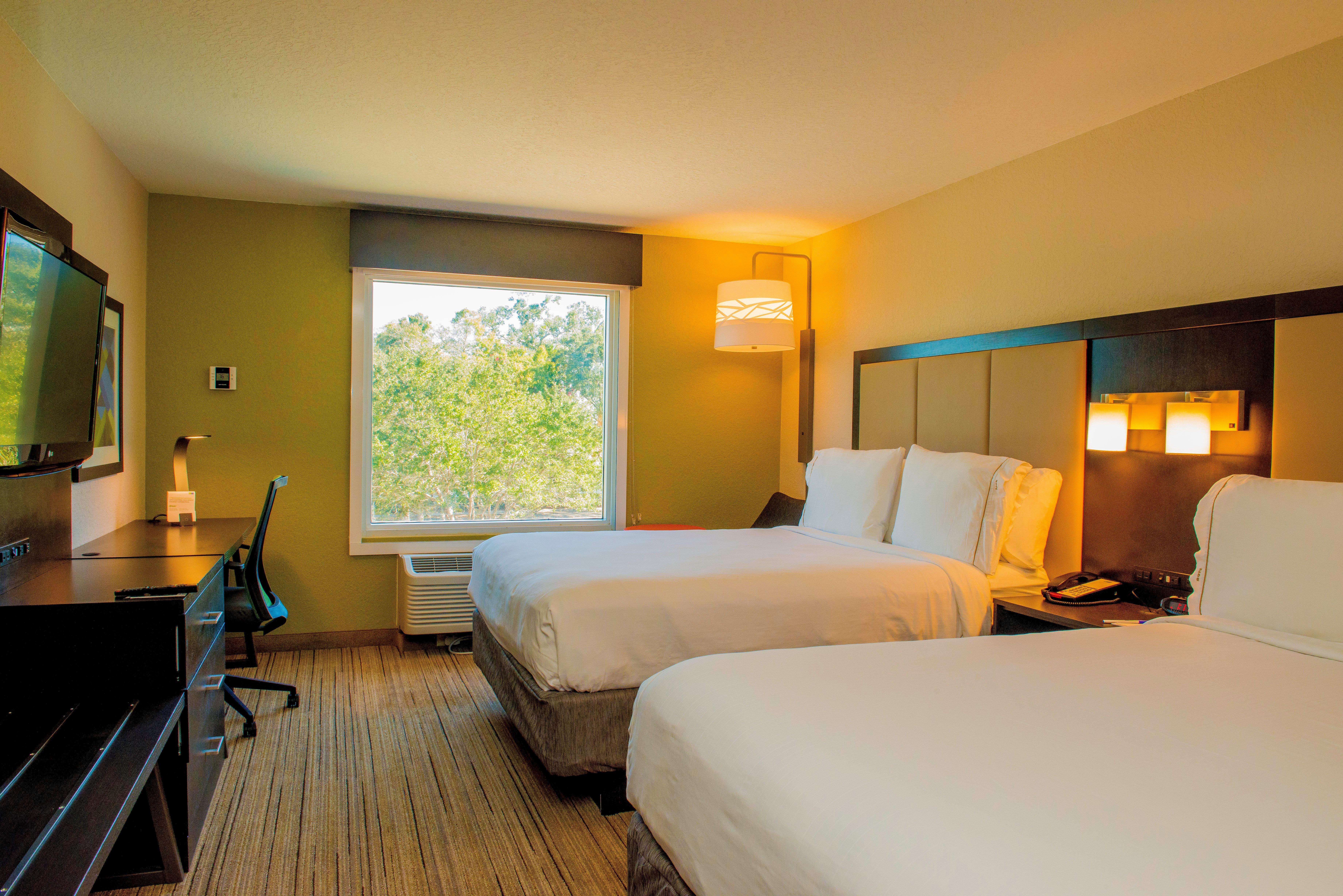 Holiday Inn Express St. Petersburg North / I-275 By Ihg Exterior photo
